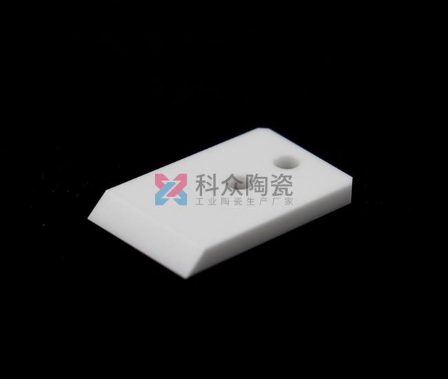氧化鋁陶瓷件都有哪些分類和特點呢？（圖）