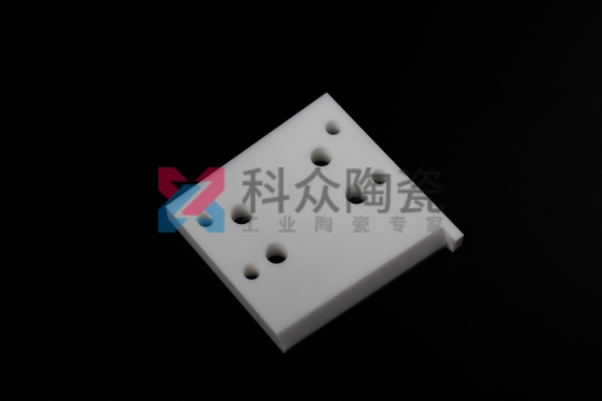 氧化鋯陶瓷在工業(yè)，醫(yī)療等多個(gè)領(lǐng)域證實(shí)是可靠
