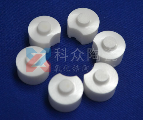 怎樣選擇高質(zhì)量的氧化鋯陶瓷球？